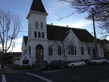 Another grand old church in Petaluma