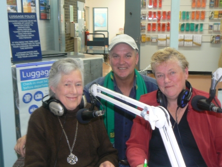 2CC's Mike Frame, Merylyn Condon and Judy Refshauge broadcasting live from the Canberra Railway Station