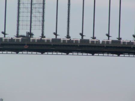Train on Sydney Harbour Bridge