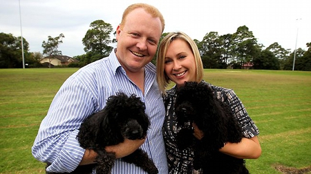 Jason Morrison, Heidi Tiltins, and their two dogs (image credit: Tim Hunter, Sydney Confidential, The Daily Telegraph